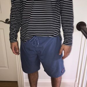 Vineyard vines men’s blue bathing suit🐳